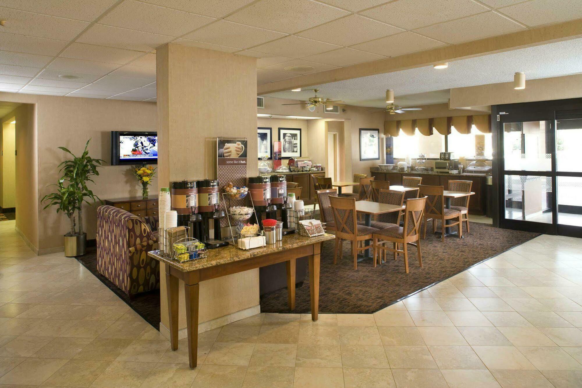 Hampton Inn Oak Ridge Knoxville Exterior foto
